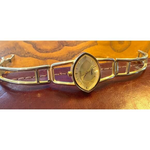 Women's 25mm Gold Tone Focus Watch with Tortoise Shell Look Accents - Picture 4 of 4